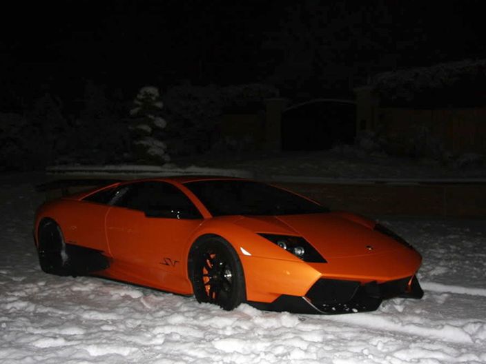 704x528, 35 Kb / ламбо, зима, снег, резина