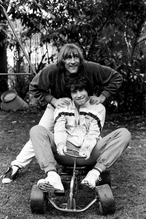 466x700, 104 Kb / Жерар Депардье,  Джон Траволта, ч/б