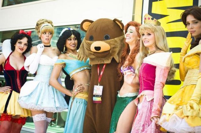 700x465, 63 Kb / педобир,принцесса Жасмин,Белоснежка,Ариэль,кукла Барби