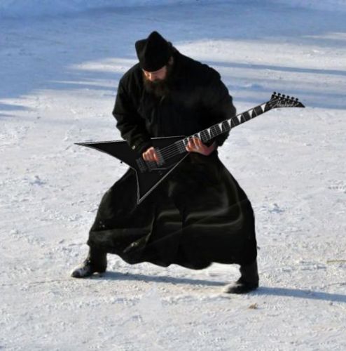 494x500, 35 Kb / гитара, батюшка