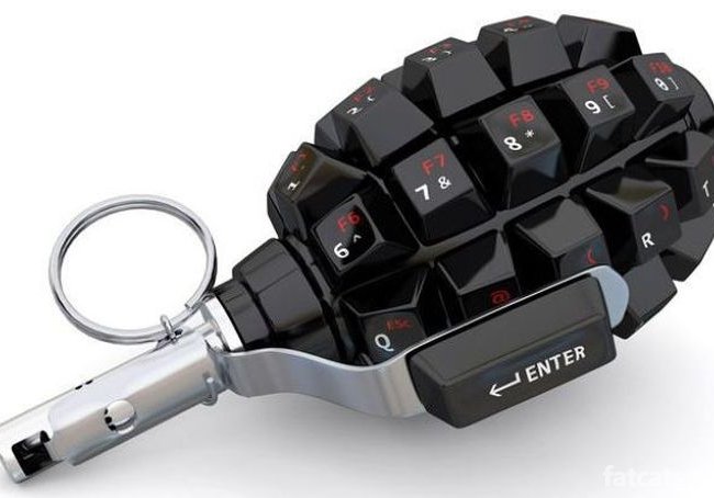 650x454, 39 Kb / граната, клавиатура, клава, чёрная