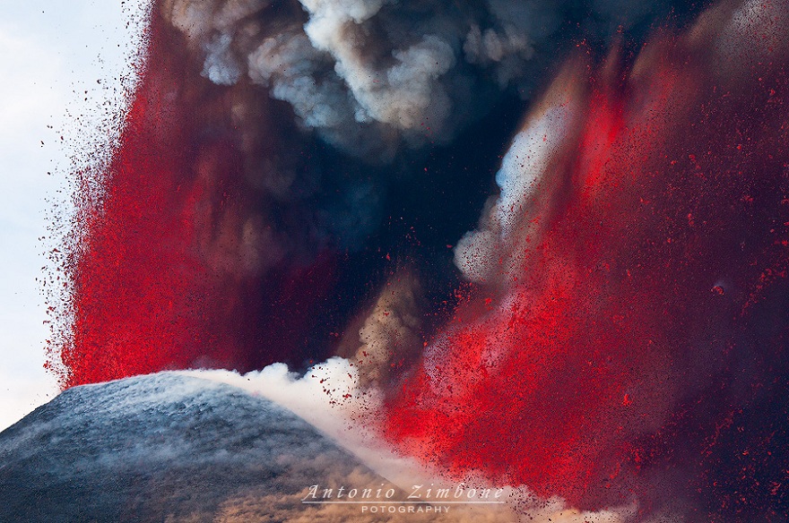 880x584, 242 Kb / вулкан, извержение, дым