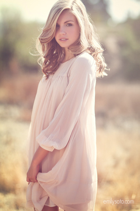 455x683, 65 Kb / девушка, блондинка, белое