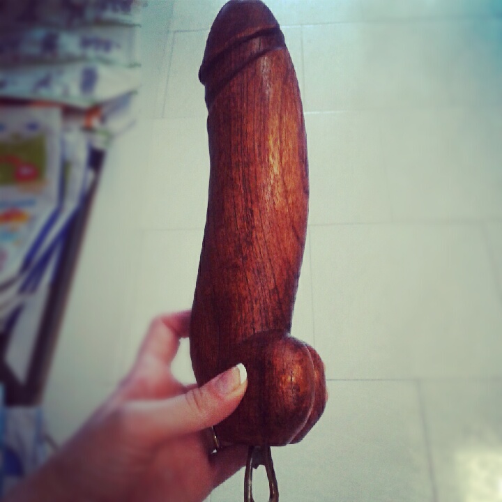 720x720, 102 Kb / открывалка, хуй, быт, сувенир