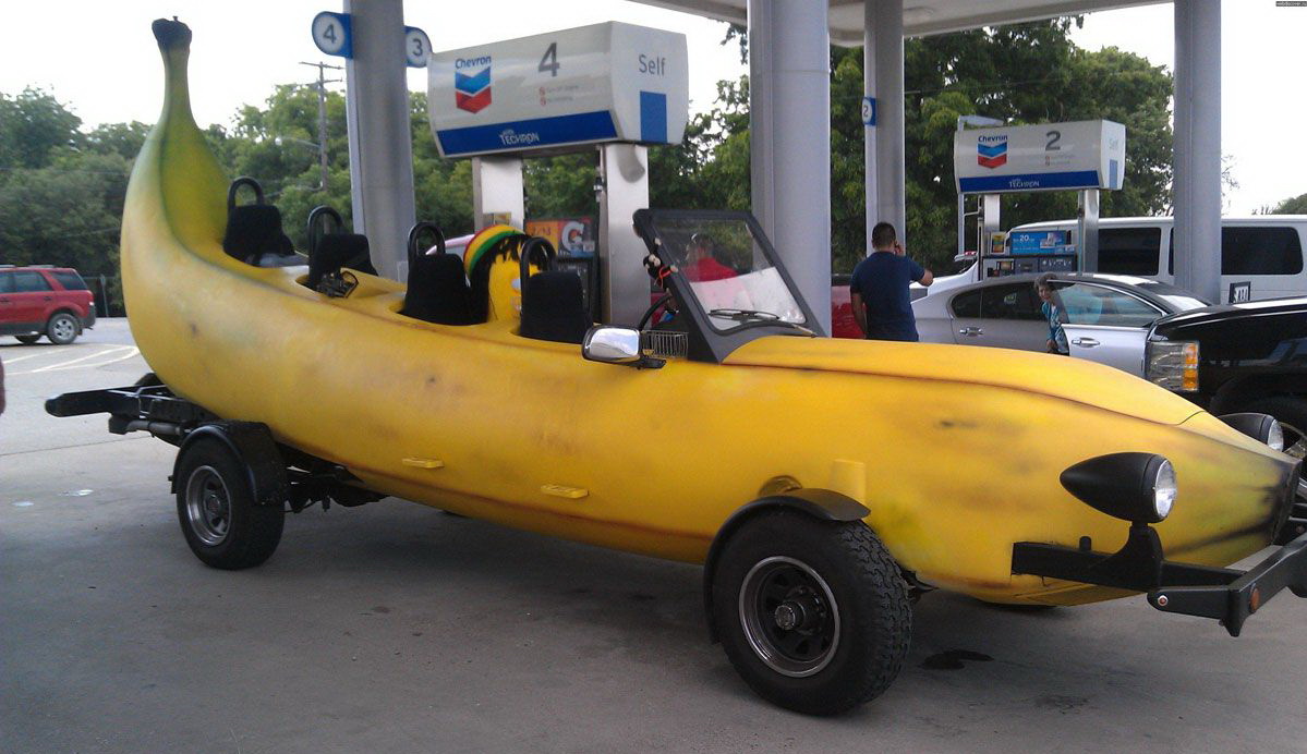 1199x692, 196 Kb / авто, банан