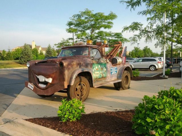 640x480, 74 Kb / пикап, мэтр, тачки, эвакуатор