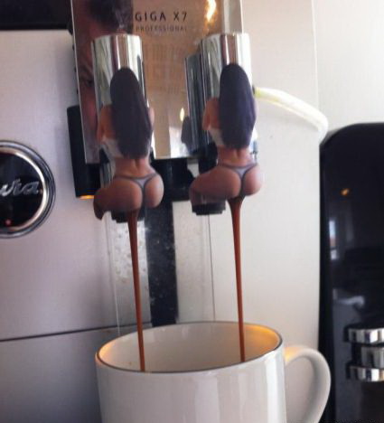 425x468, 37 Kb / кофе, девушки, кран, жопа