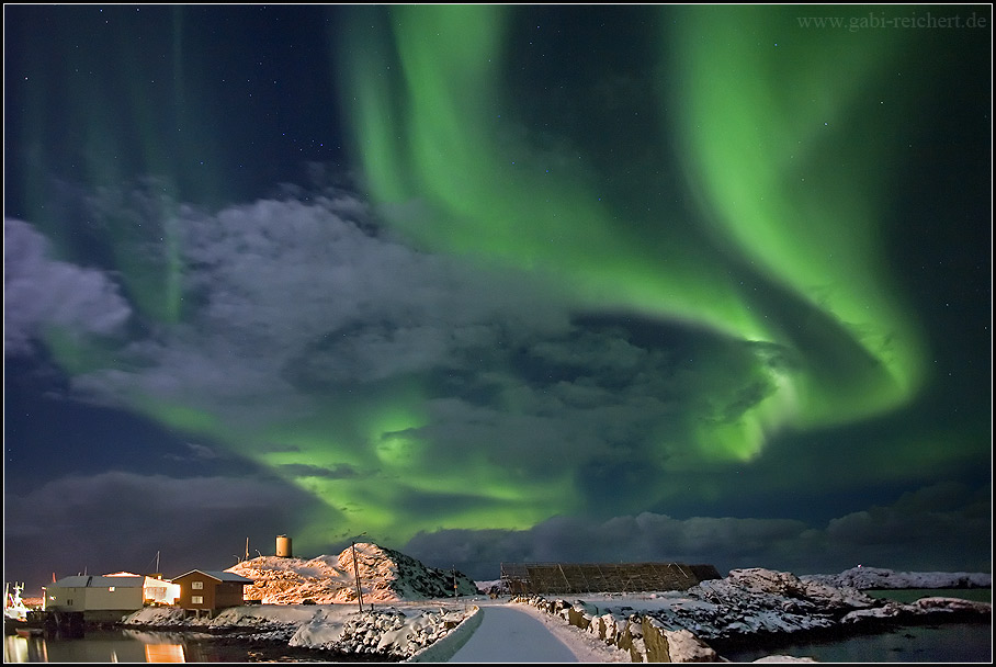 908x608, 124 Kb / северное сияние, норвегия