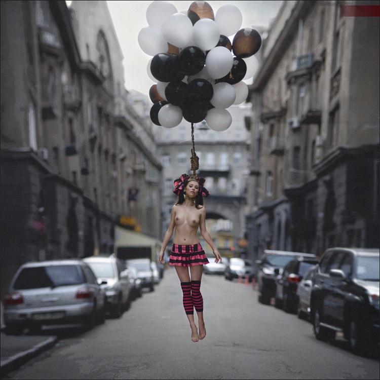 750x750, 154 Kb / шары, девушка