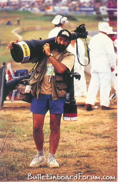 387x600, 74 Kb / фотограф, объектив