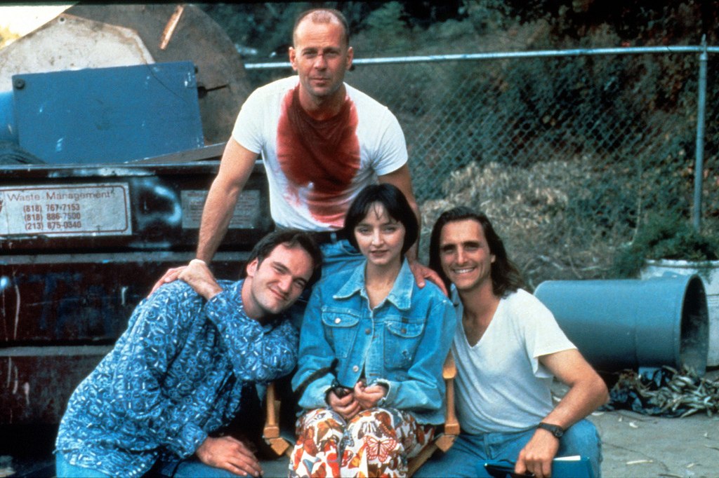 1024x682, 168 Kb / криминальное, чтиво