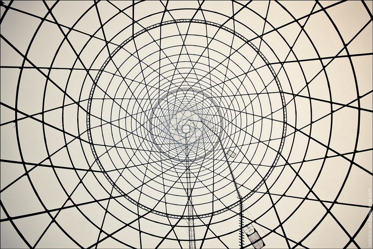 1270x847, 298 Kb / мачта, ракурс