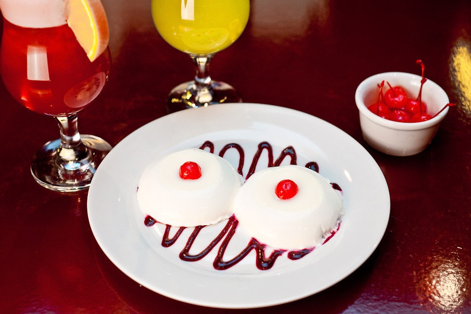 960x640, 102 Kb / еда, десерт, сиськи