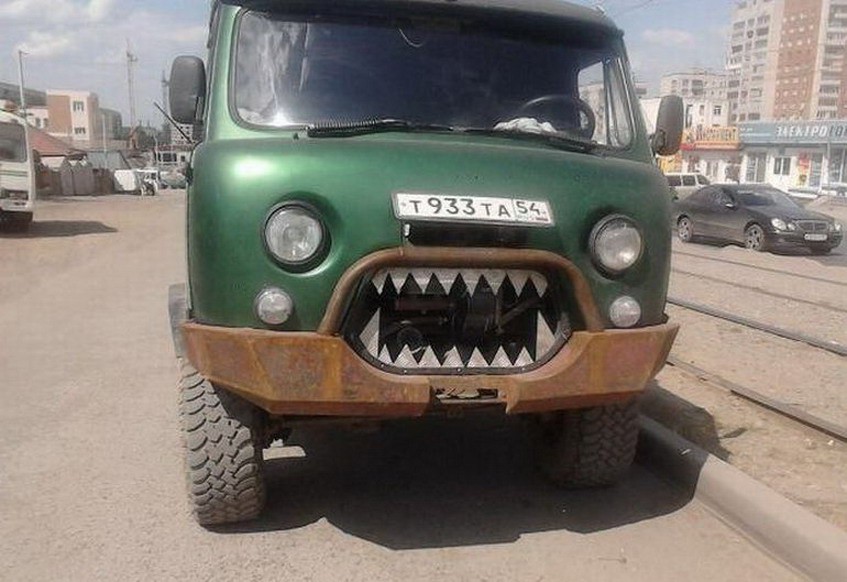 847x582, 107 Kb / уаз, зубы, буханка