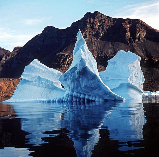 550x544, 78 Kb / горы, айсберг