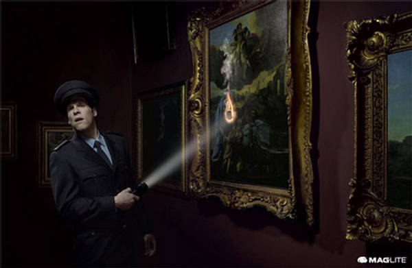 600x391, 28 Kb / фонарь, луч, картина, охранник