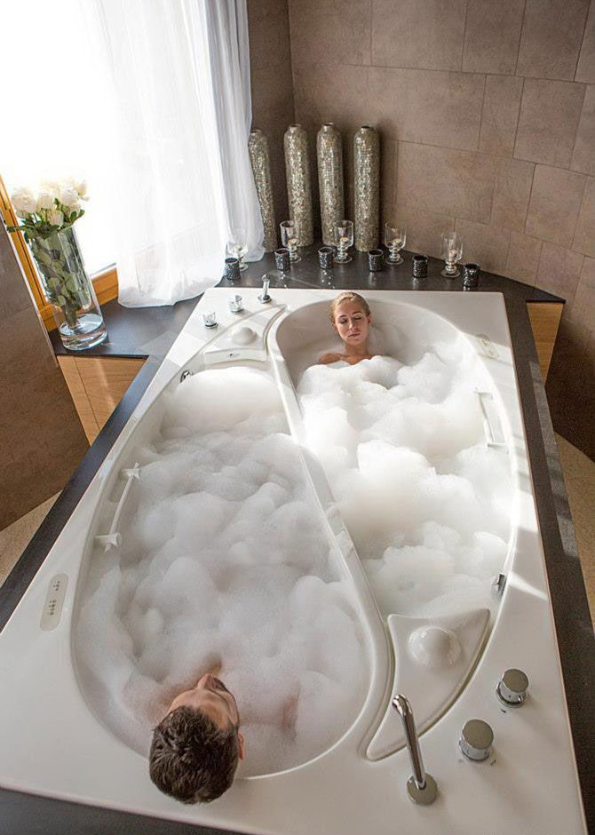 670x940, 168 Kb / ванная, пена, мужчина, женщина