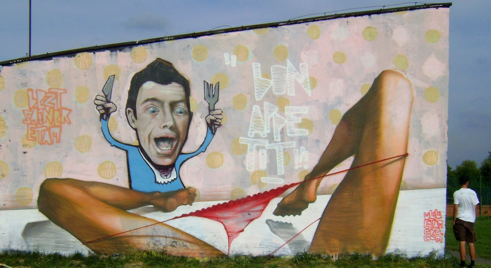 1600x875, 210 Kb / стрит-арт, кушать подано, bon appetit