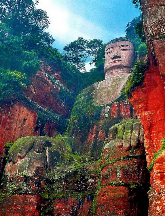 573x750, 270 Kb / будда, китай, статуя