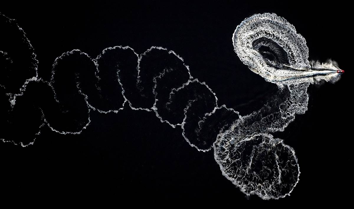 1200x710, 77 Kb / катер, море, след