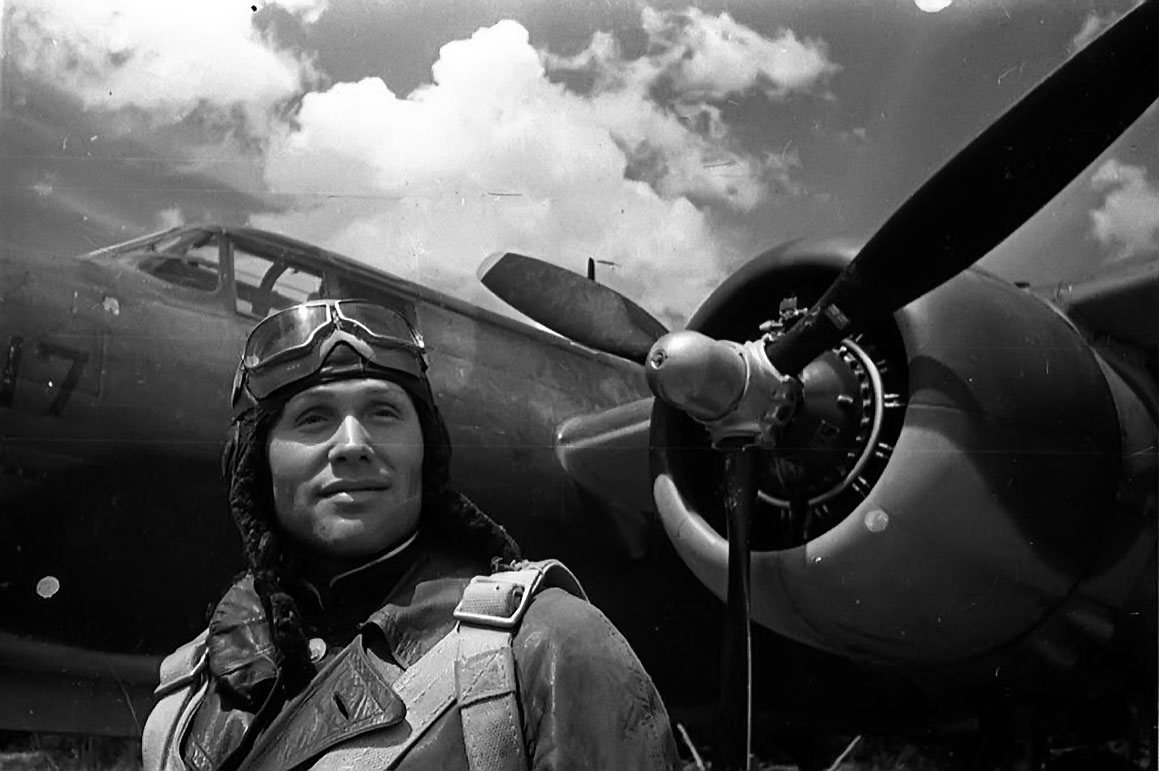 1159x771, 113 Kb / небо, пилот, самолёт, война, вов,