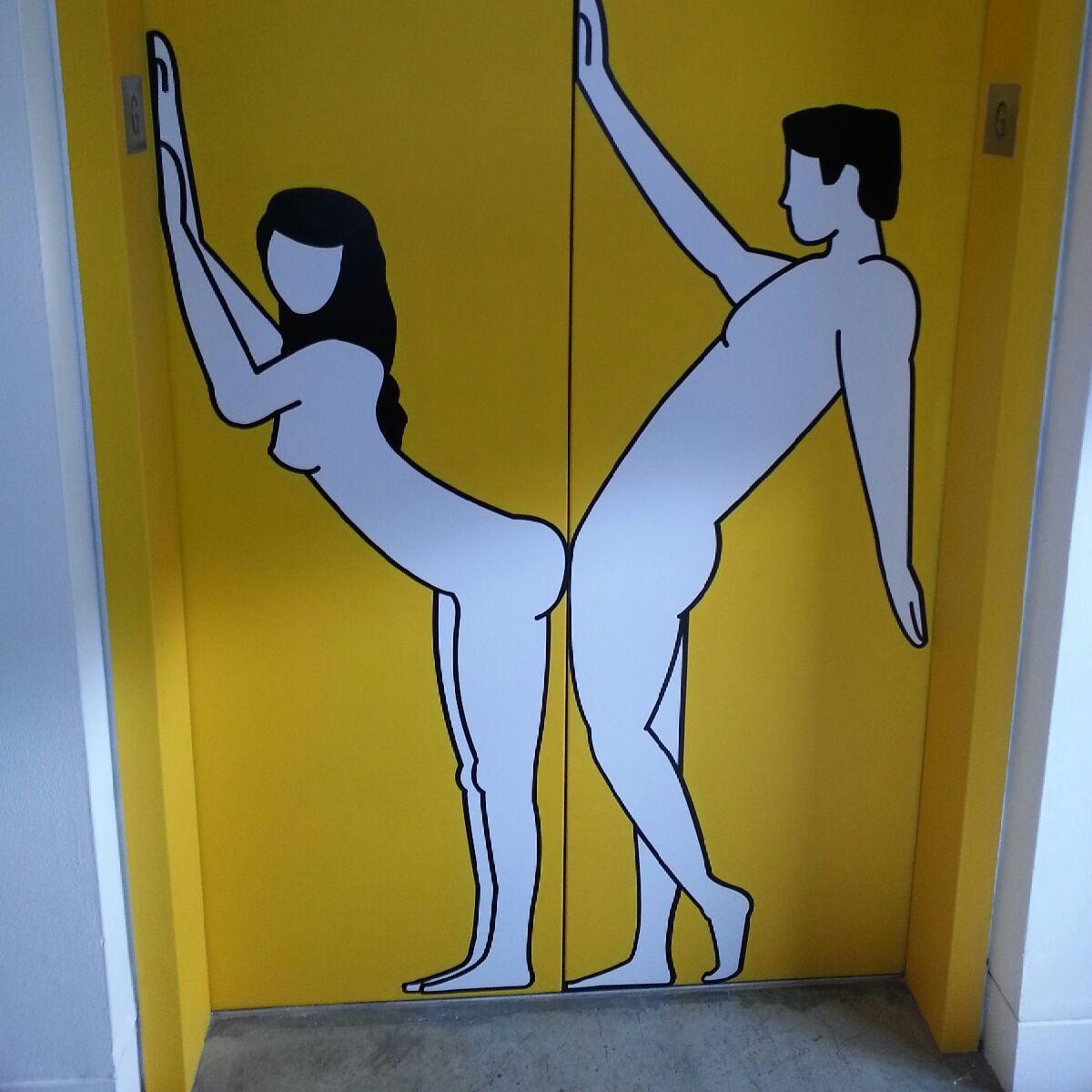 1200x1200, 113 Kb / лифт, двери, секс