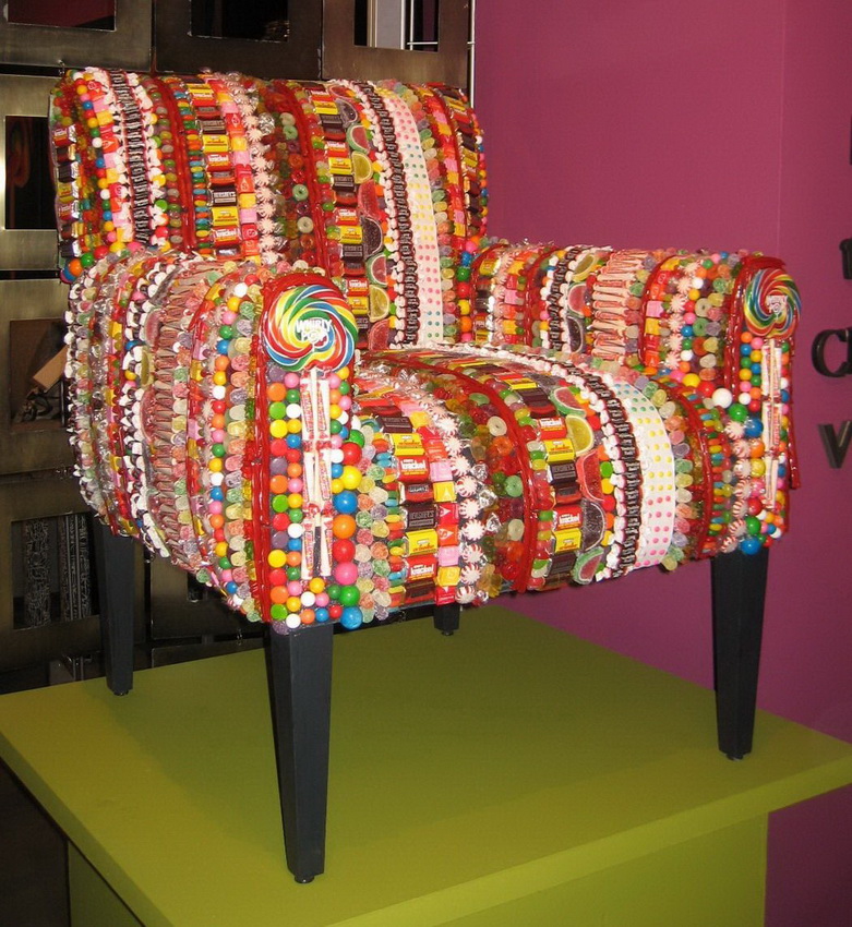 781x850, 272 Kb / кресло, конфеты, сладости