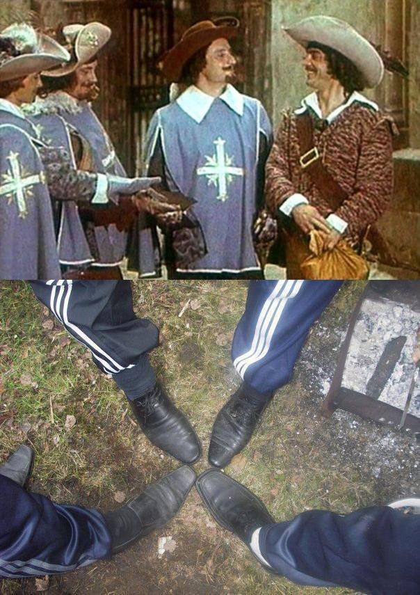 604x855, 132 Kb / мушкетеры, ноги, штаны