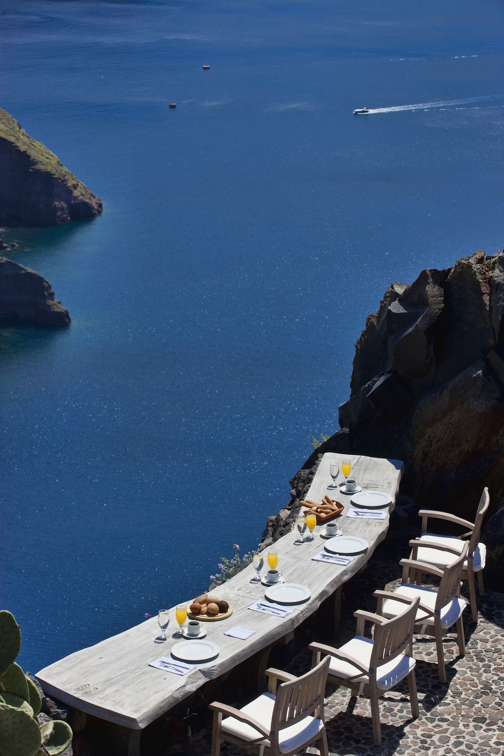 1000x1500, 182 Kb / греция, ресторан, море, скала
