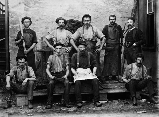 640x472, 108 Kb / люди, работники, компания, леви страус