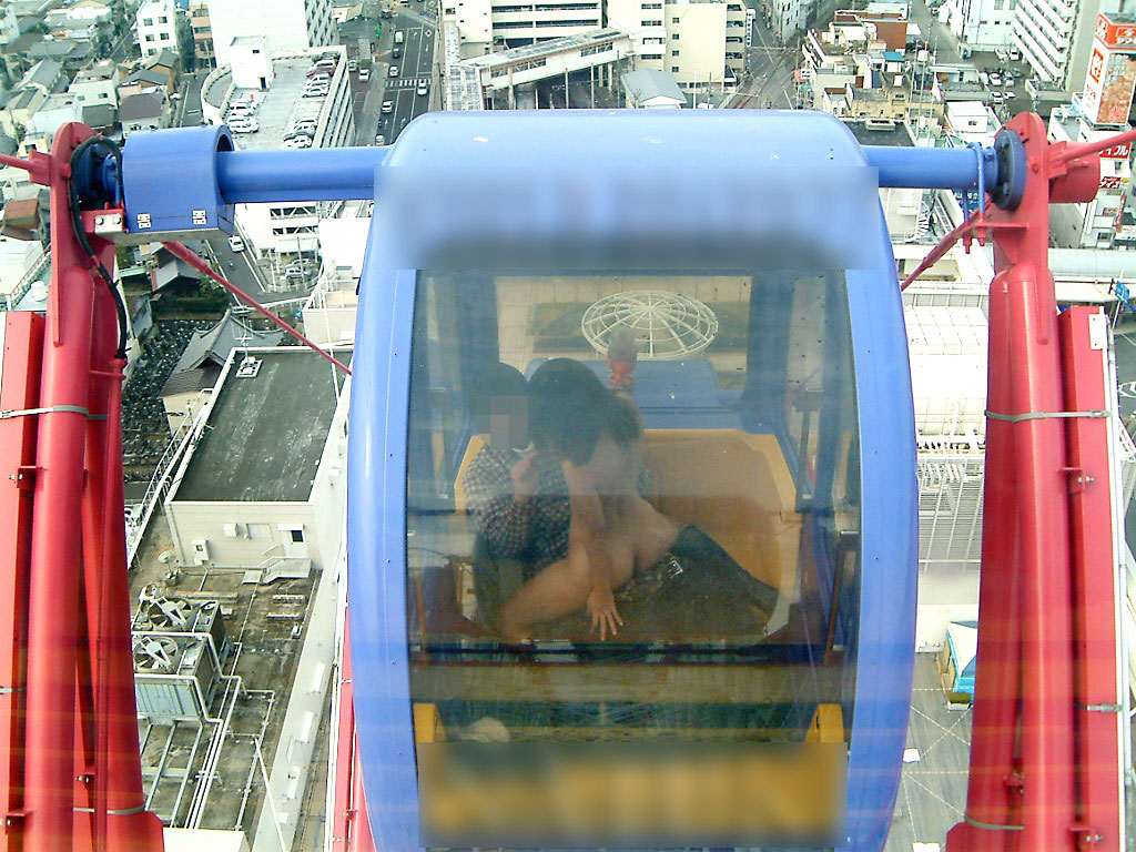 1024x768, 237 Kb / карусель, колесо обозрения, секс