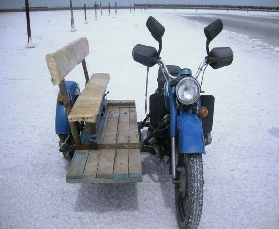 894x734, 97 Kb / скамейка, мотоцикл, коляска