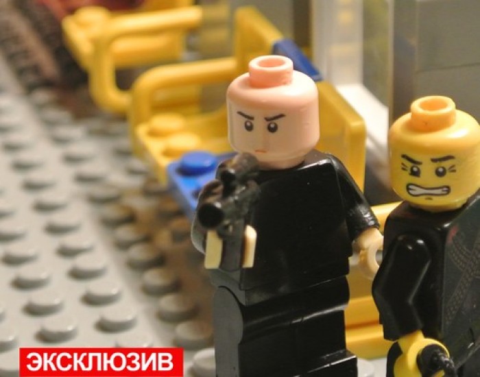 700x550, 65 Kb / lego, лего, пистолет, метро, пародия, даг, life news эксклюзив
