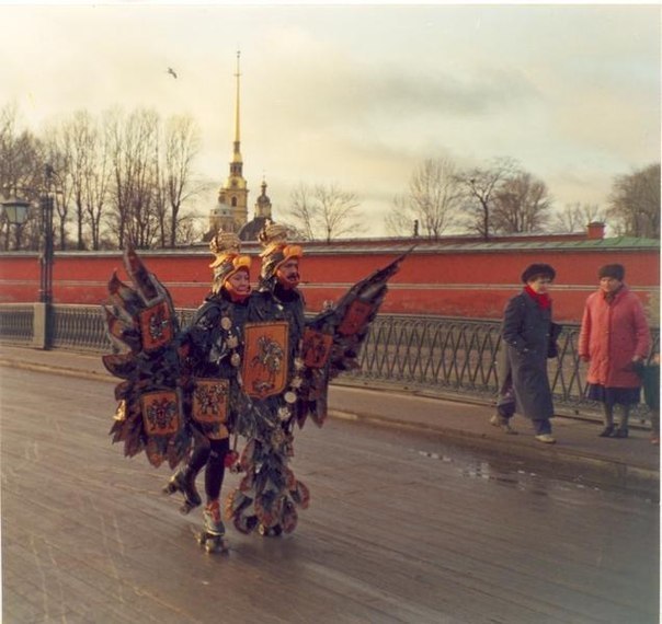 604x570, 61 Kb / роллеры, орел, герб