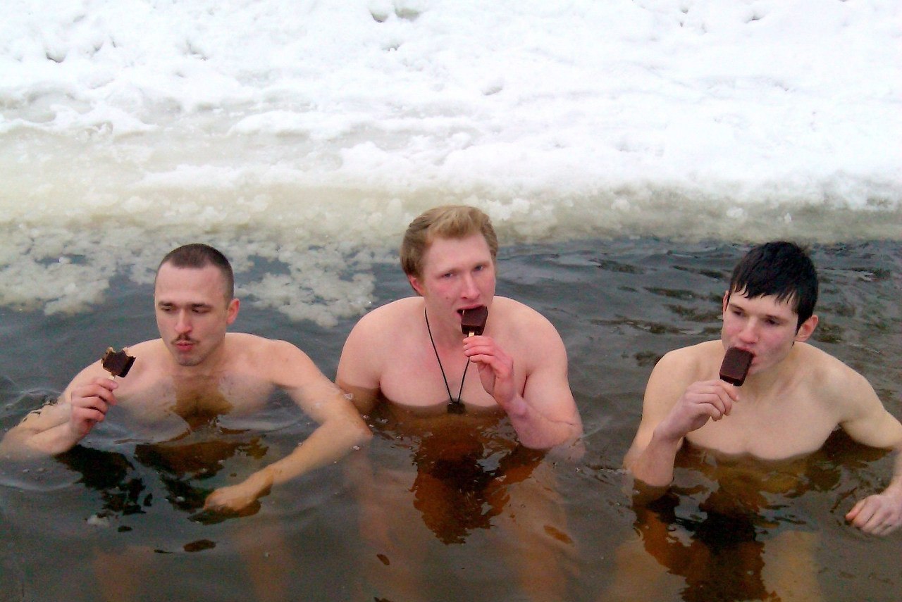 1280x855, 168 Kb / вода, прорубь, мороженое