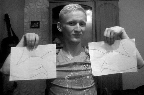 596x392, 27 Kb / бицепс, лист, а4, чб, рисунок