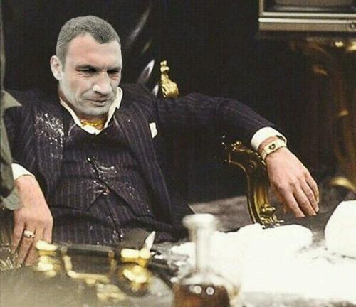 500x432, 31 Kb / Кличко, лицо со шрамом