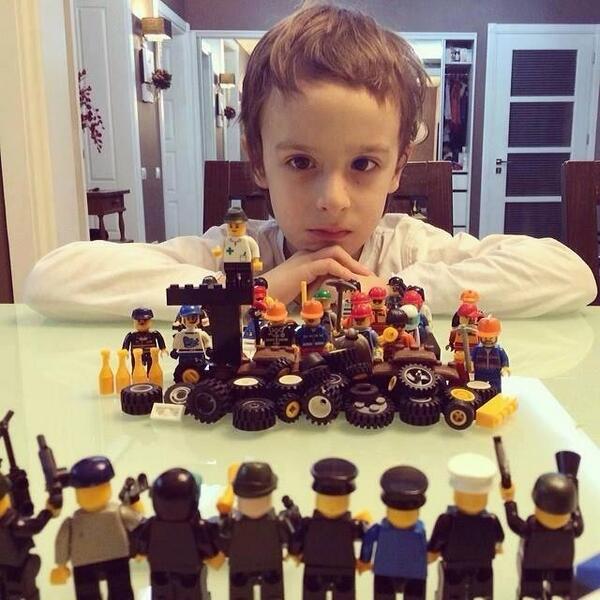 600x600, 58 Kb / лего, по-украински, политота