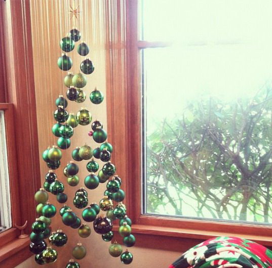 537x529, 83 Kb / елка, шарики