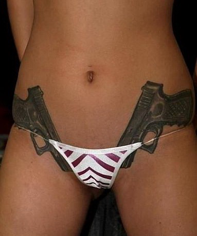 383x460, 44 Kb / трусы, пистолет, тату