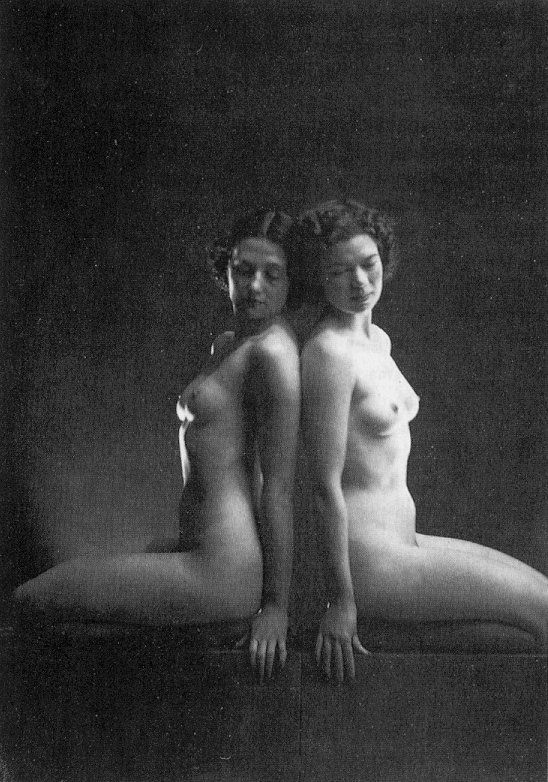 548x782, 110 Kb / ретро, ч/б