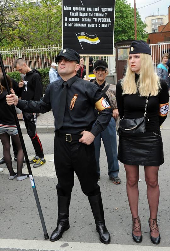 540x799, 82 Kb / форма, блонди, секси, плакат, адидас, руские, колорад, такъ победим