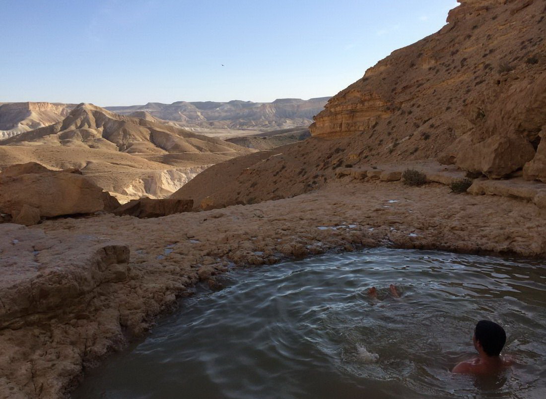 1100x805, 250 Kb / горы, источник