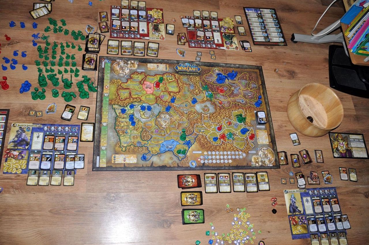 1280x851, 295 Kb / WoW, настолка