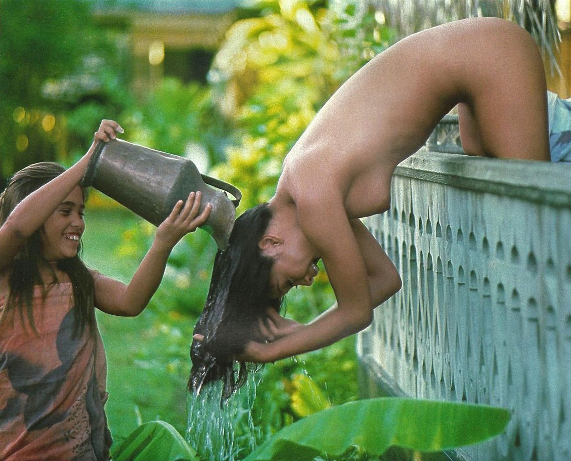 1155x933, 244 Kb / кувшин, вода