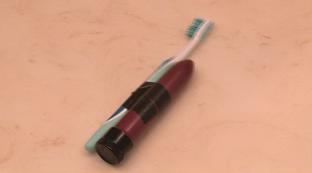 615x342, 35 Kb / щетка, вибратор