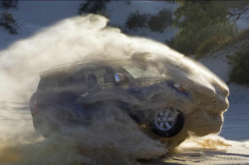 800x530, 40 Kb / внедорожник, песок, прыжок, ралли, джип