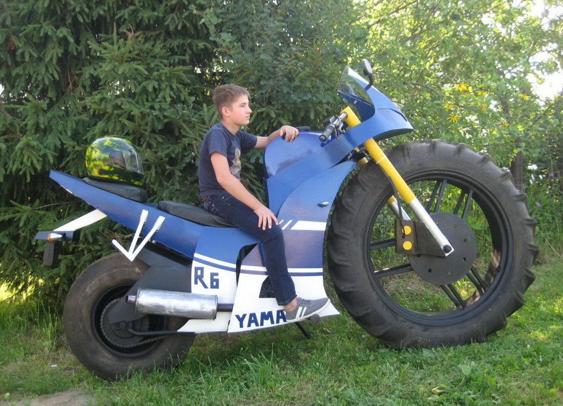 1099x792, 232 Kb / мотоцикл, колесо, самоделка