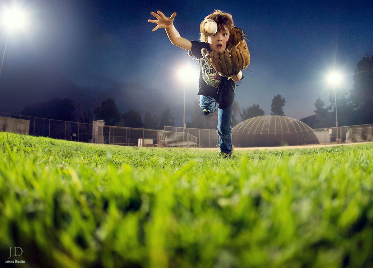 1200x863, 176 Kb / бейсбол, площадка, малькик, летит, мячик