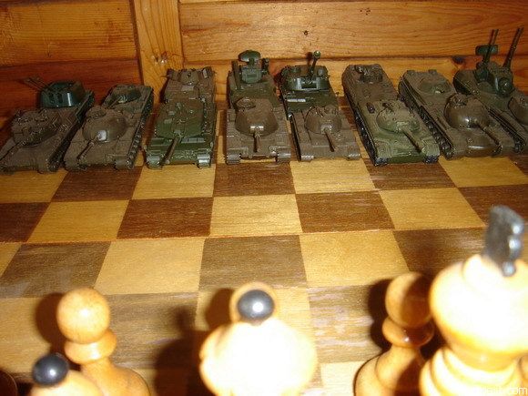 580x435, 68 Kb / шахматы, танки